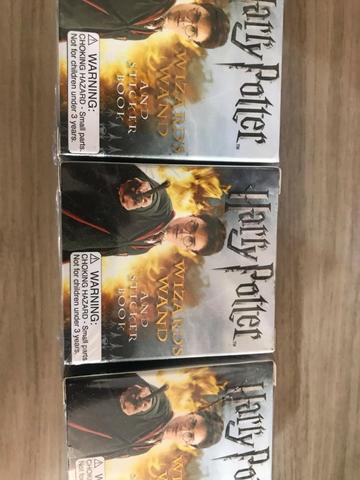 Kit Varinha Harry Potter + Livro - Running Press
