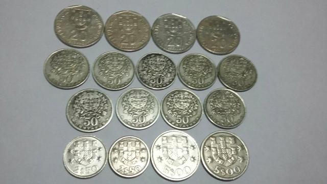 Lote com moedas Portugal