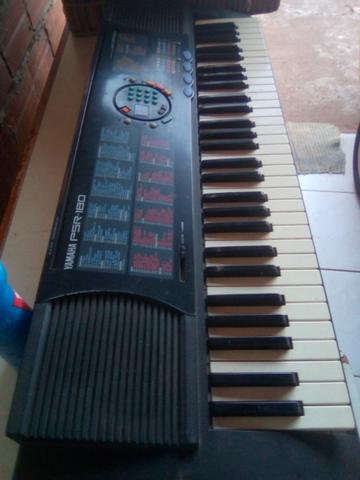 Teclado Yamaha psr180