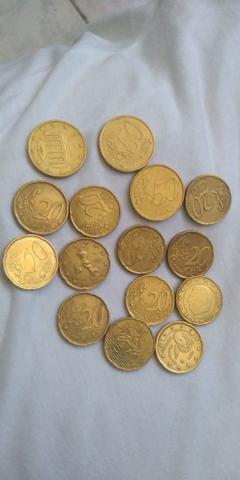 Tenho várias moedas de euro bom preço