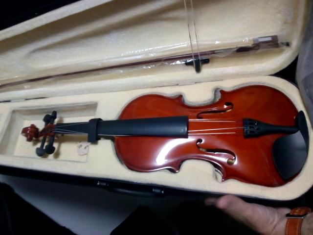 Violino novo produto importado