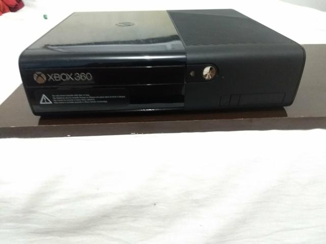 Console Xbox 360 - (bloqueado)