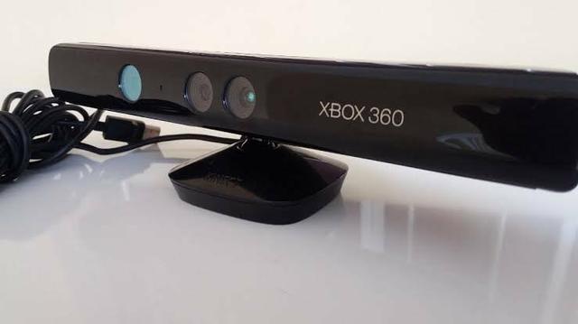 Kinect xbox 360 com jogo