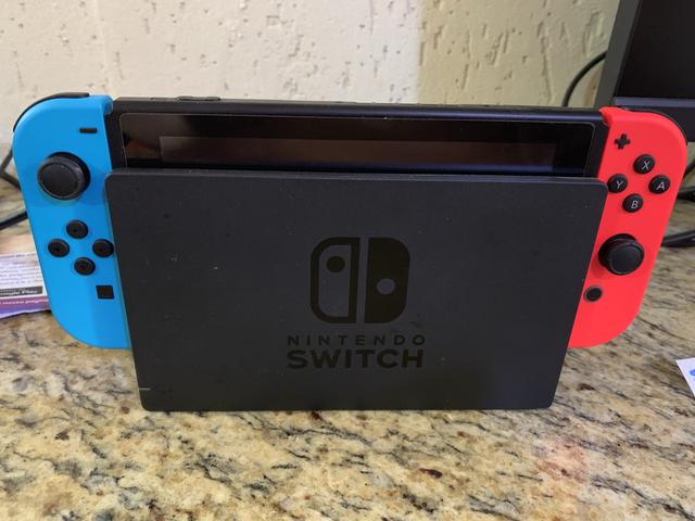 Nintendo Switch Desbloqueado 32gb