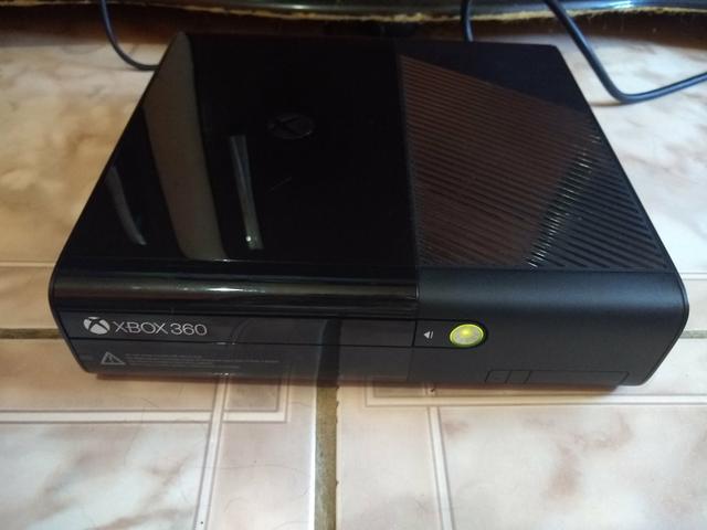 Xbox 360 super slim hd 500gb