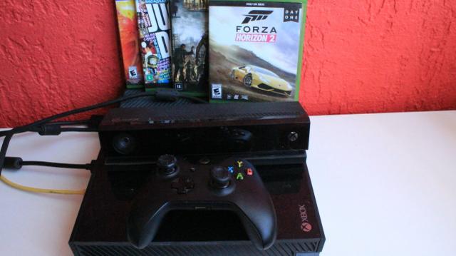 Xbox one com Kinect 500Gb