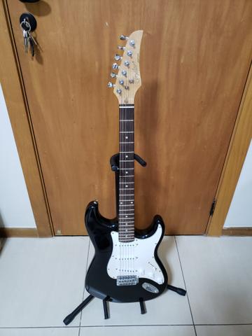 Guitarra Condor Stratocaster (Aceito trocas)