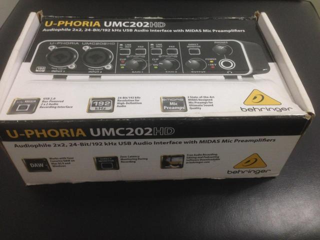 Interface De Áudio USB 2.0 U-Phoria UMC-202HD