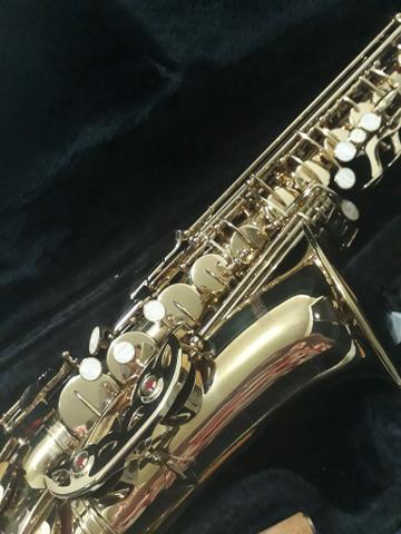 Saxofone Alto - Marca Arena Brass