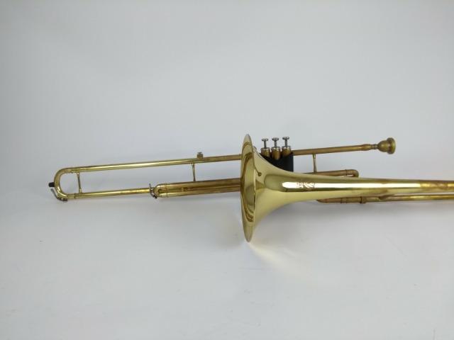 Trombone de pistos Eagle - Si bemol - Exclente estado de