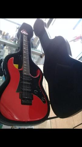 Vendo ou troco Guitarra em celular