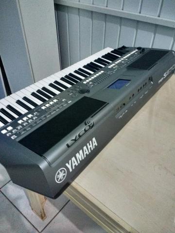 Yamaha psr 670
