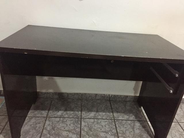 Vendo escrivaninha/ mesa de estudo