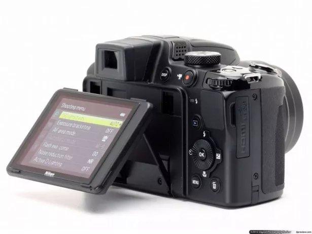 Camera fotográfica semi profissional Nikon