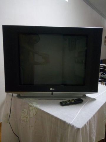 TV semi nova