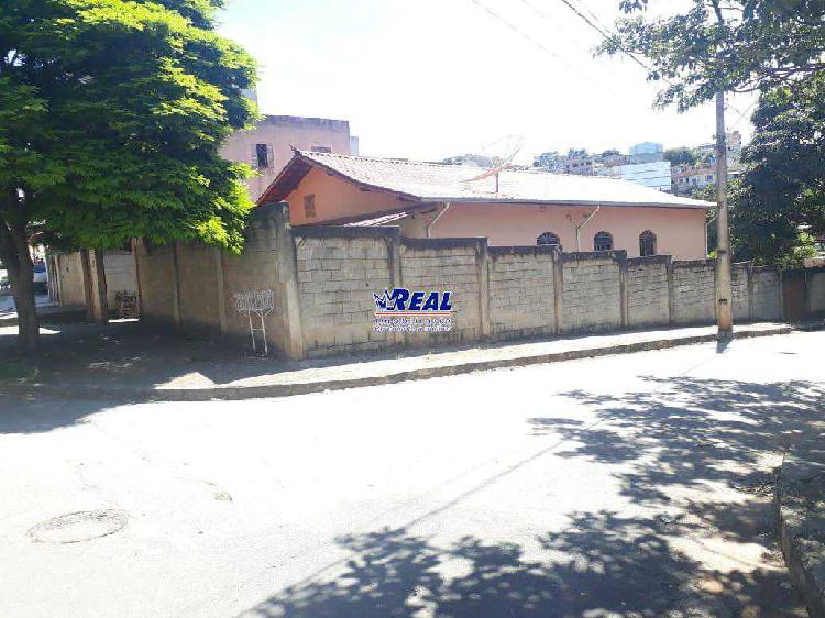 Casa, Serra Dourada, 4 Quartos, 5 Vagas, 1 Suíte