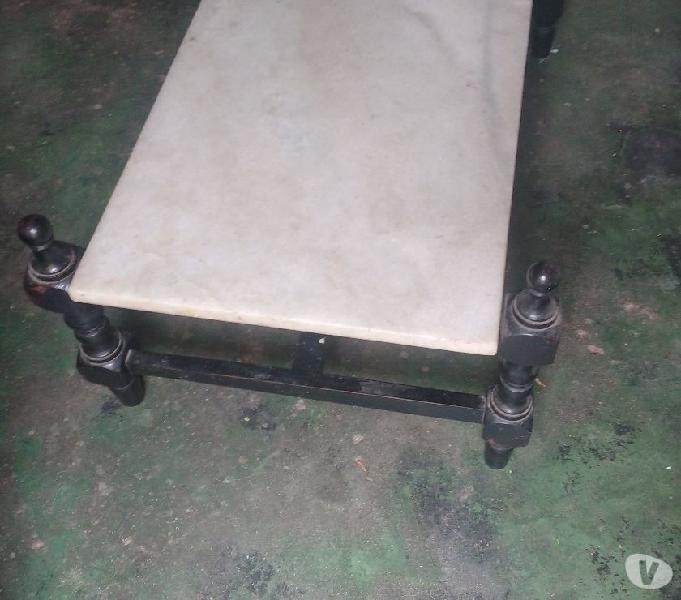 Mesa De Centro Antiga Tampo Mármore (Tampo Pesado) –