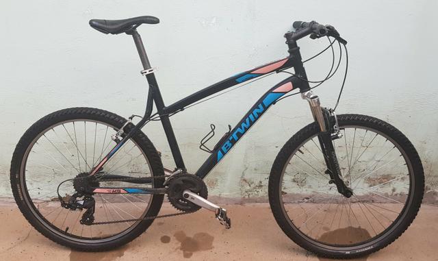 Bike Aro 26, kit Shimano. DIVIDO NO CARTAO