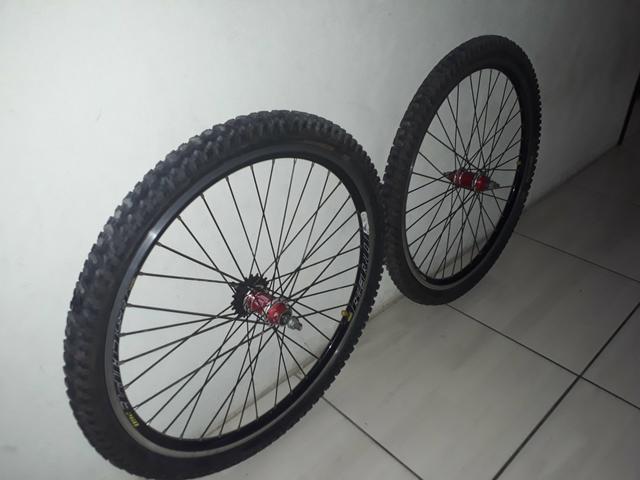 Par de Rodagem Completa Para Bike Aro 26