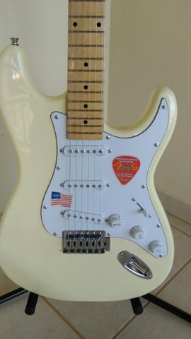 Fender Stratocaster, nova, bonita, importado