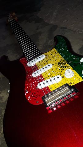 Guitarra tagima t735