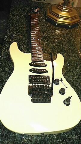 Original Fender Strat, modelo HM, ano 