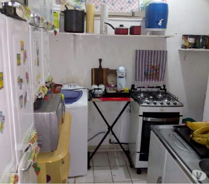 Vendo apartamento com 2 quartos no Santa Etelvina