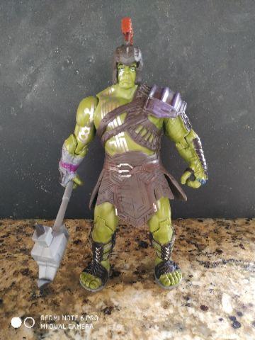 Action figure HULK