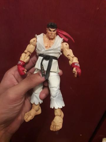 Bonecos Street Fighter Ryu e Ken
