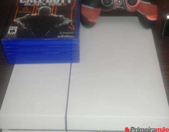 Vendo um PS4 EDIÇÃO LIMITADA