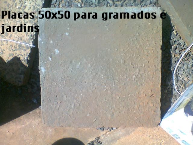 6 placas tamanho 50x50 para gramados e jardins
