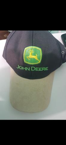 Boné John Deere