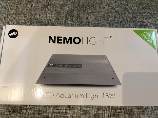 Luminária Nemo Light 18 Watts Para Aquario De Agua Doce