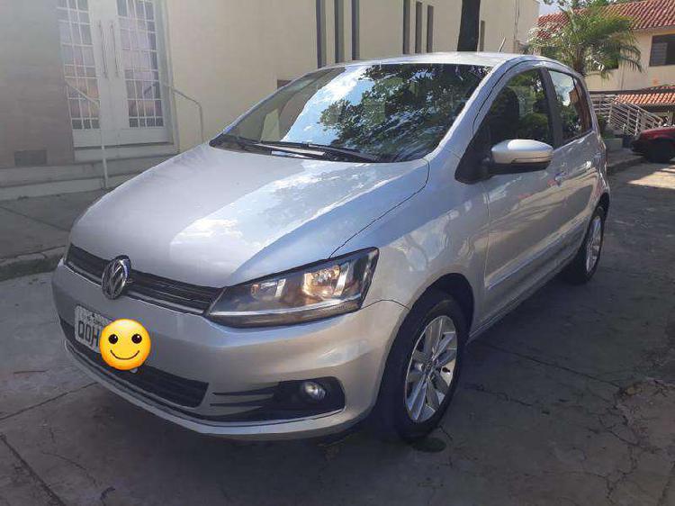 Volkswagen Fox Connect 1.6 Flex 8v 5p