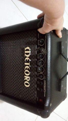 Amplificador 15 w p guitarra