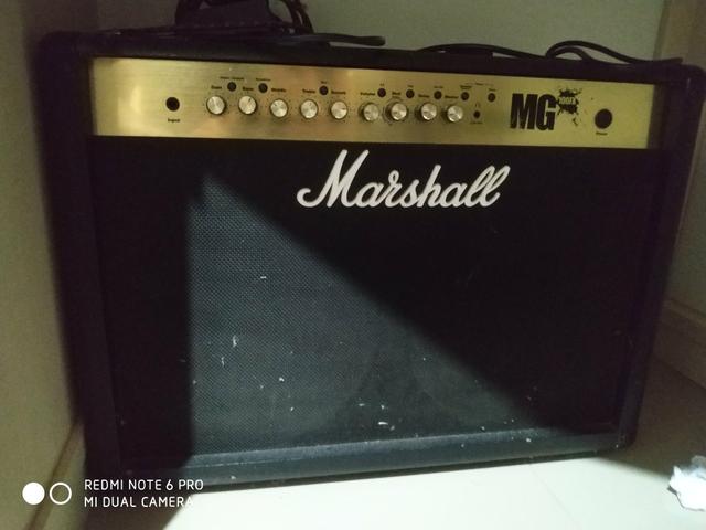 Amplificador Marshall MG102fx