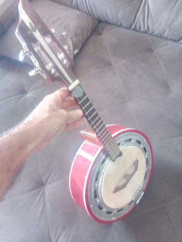 Banjo Flavio Torres