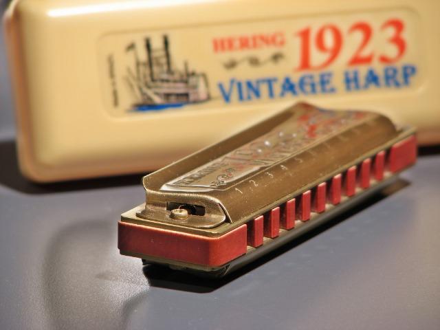 Harmônica Hering Vintage Harp Hb  em C (DÓ) Em