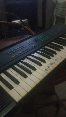 Teclado Yamaha