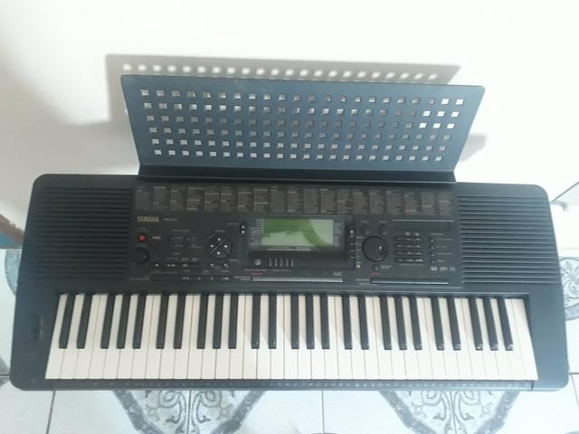 Teclado yamaha