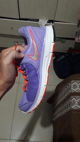 Tênis Nike Lunarlon