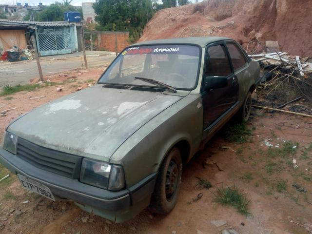 Chevette 1.6 rolo - 