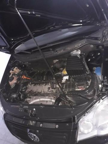 Polo sedan carro muito novo - 