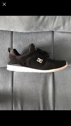 Tênis dc shoes