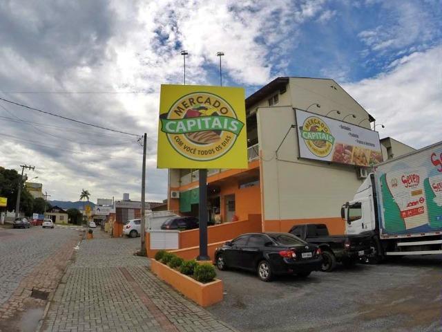 Vendo mercado!!! Excelente ponto comercial