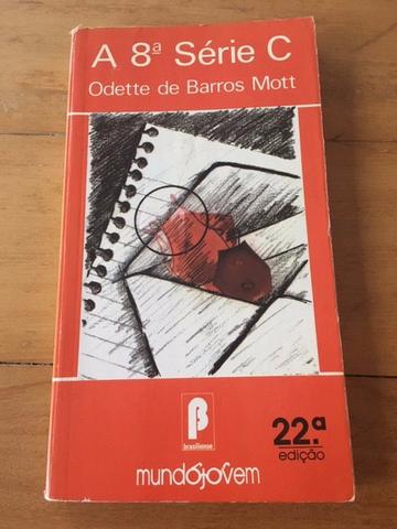 A 8a Série C - Odette de Barros Mott - Em ótimo estado!