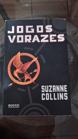 Livro Jogos Vorazes - Suzanne Collins