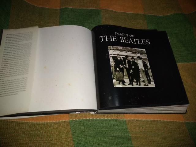 Livro de fotografias da banda The Beatles