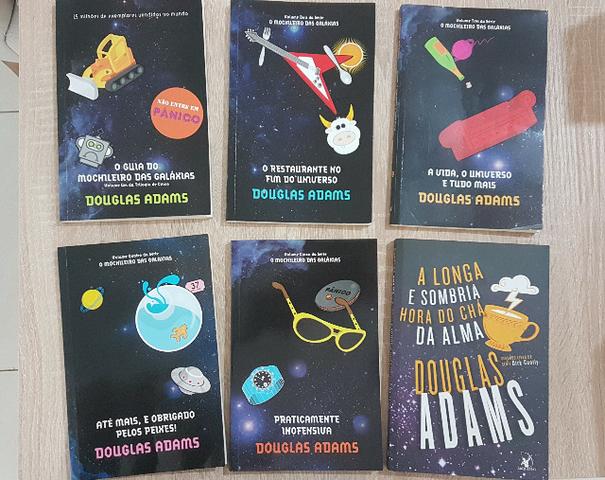 O Mochileiro das Galaxias - Douglas Adams