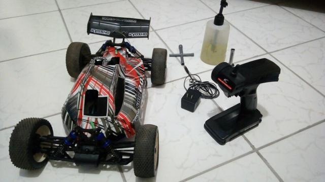 Automodelo Kyosho DBX 2.0 combustão